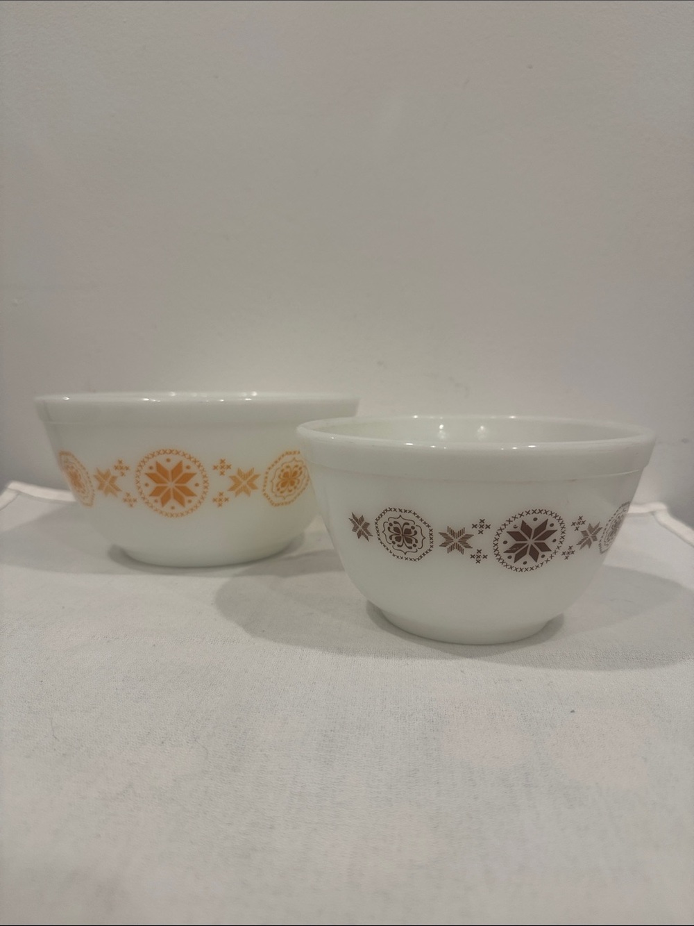 Vintage Pyrex Town & Country Nesting Mixing Bowls Set of 2